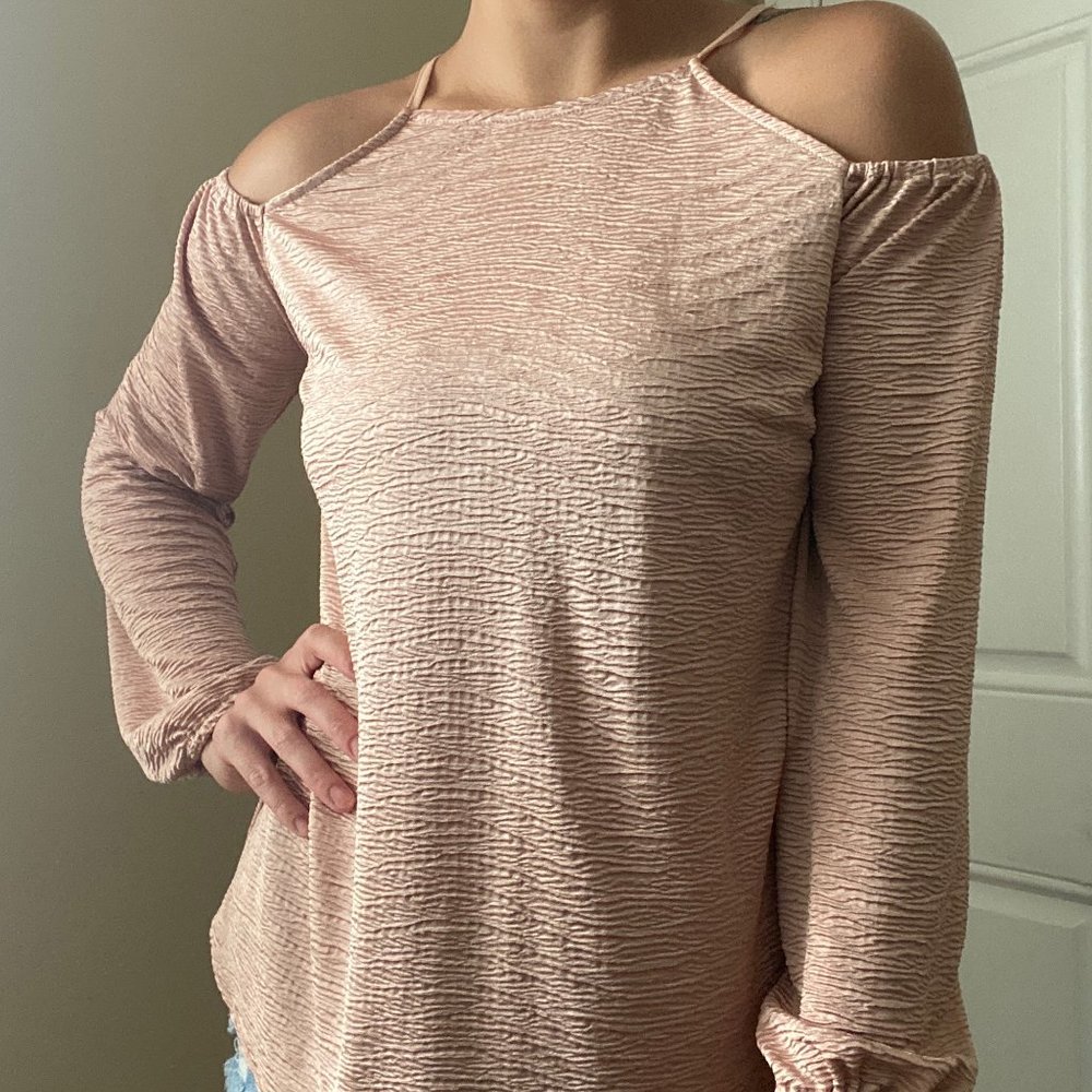 Dizzy Lizzy Womens Size M  Long Sleeve Pink Top